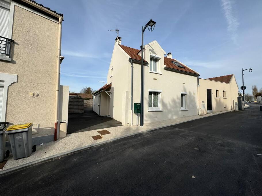 Appart Cosy 5Min Roissy Cdg Ле-Мениль-Амело Экстерьер фото